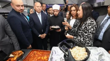 4000 وجبة يومياً.. مبادرة المحروسة دايما عامر تواصل توزيع المساعدات الغذائية